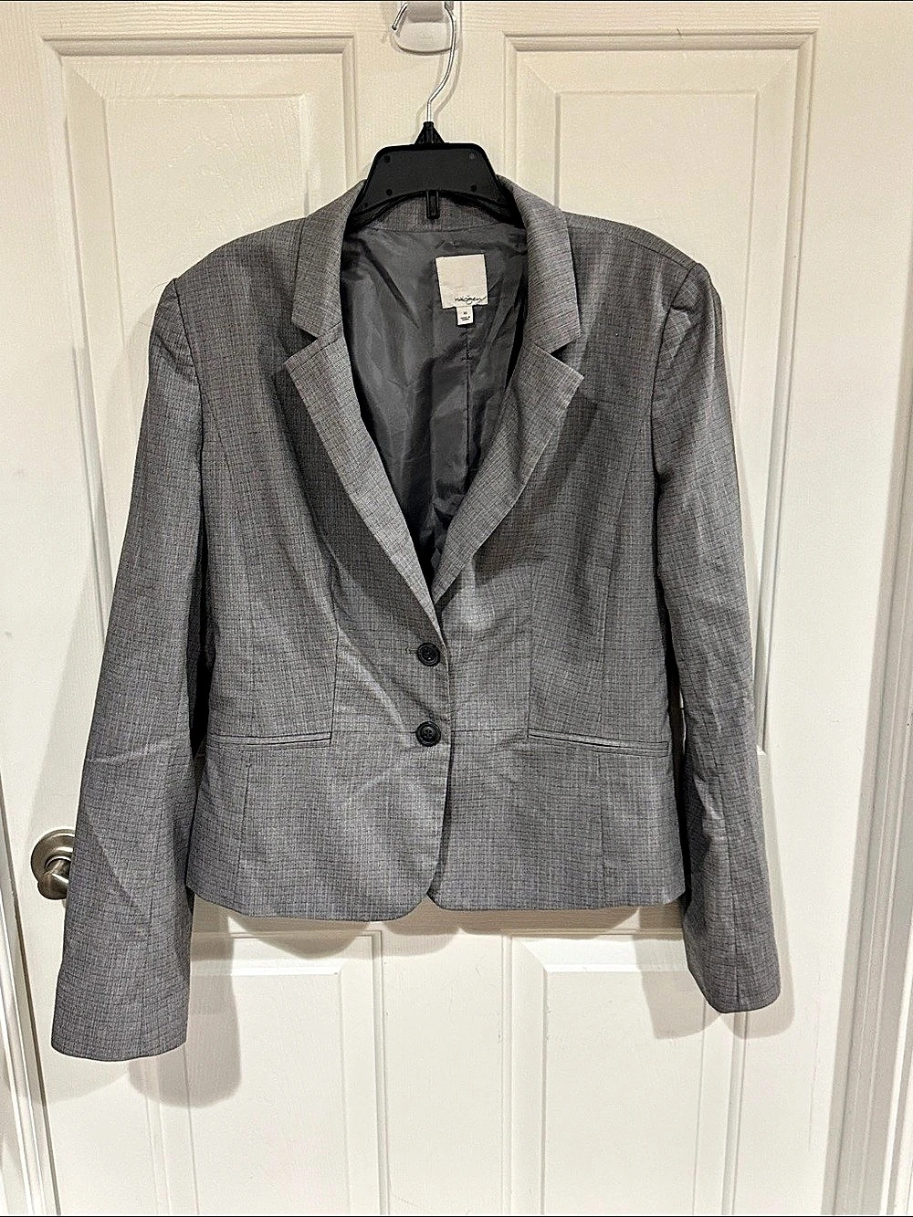 Halogen Gray Checkered Blazer Size 10 Like New b38